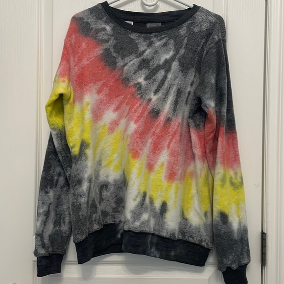 Women’s Long Sleeve Tie-Dye Sweater - Picture 1 of 6